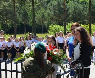 20 - lecie Nadania Imienia i Sztandaru SP w Dębowej_9